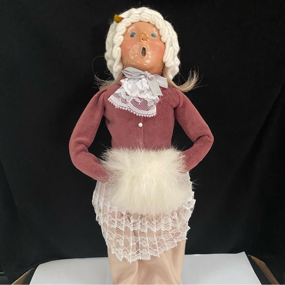 Vintage Byers 1991 Caroler Handcrafted in PA